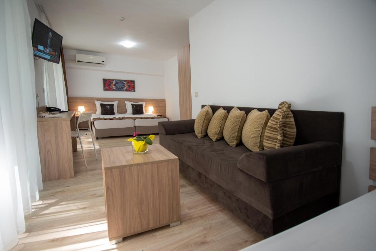 Ariana Hotel Kiten  Ngoại thất bức ảnh